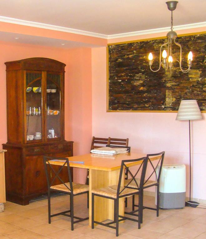 Apartamentos Fandin Ribadeo Camera foto
