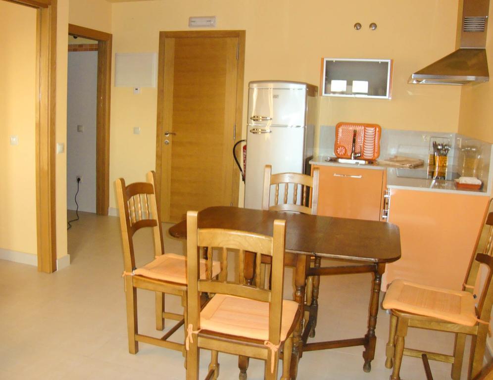 Apartamentos Fandin Ribadeo Camera foto