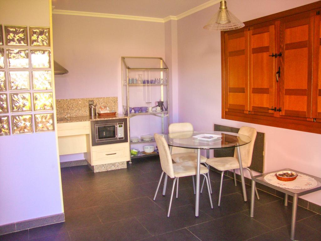 Apartamentos Fandin Ribadeo Camera foto