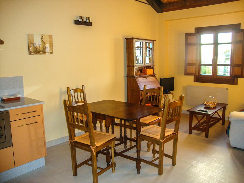 Apartamentos Fandin Ribadeo Camera foto