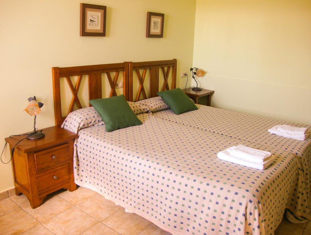 Apartamentos Fandin Ribadeo Camera foto