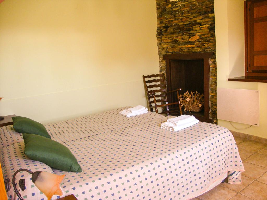 Apartamentos Fandin Ribadeo Camera foto